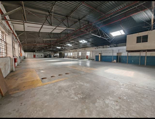 7,800M² FACTORY TO LET IN BOOYSENS